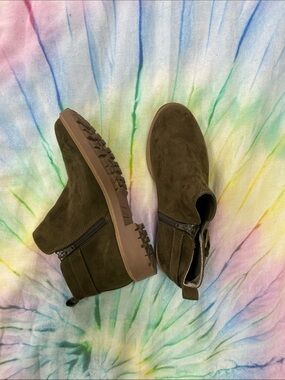Esprit Olive Green Suede Ankle Booties with Side Zipper